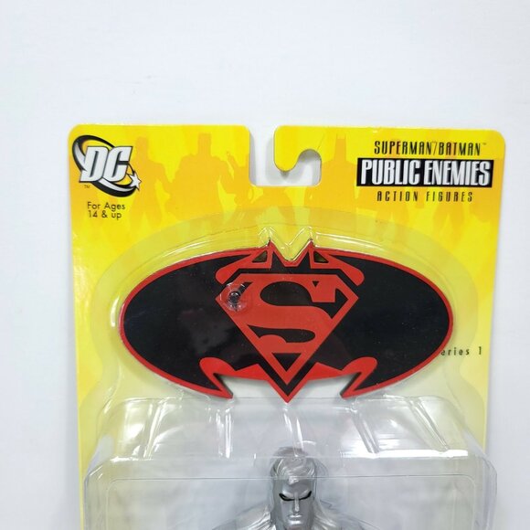 Captain Atom DC Direct Superman Batman Public Enemies 6.5" Action Figure 2005 - Picture 3 of 4